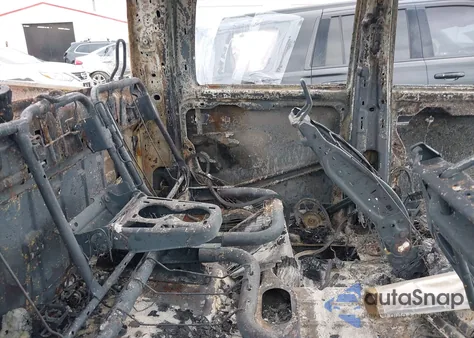 2018 Ram 2500 Slt 4X4 6'4 Box z USA, uszkodzony, nr VIN 3C6UR5DL7JG367359